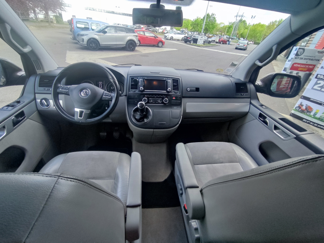 Volkswagen Multivan — 29