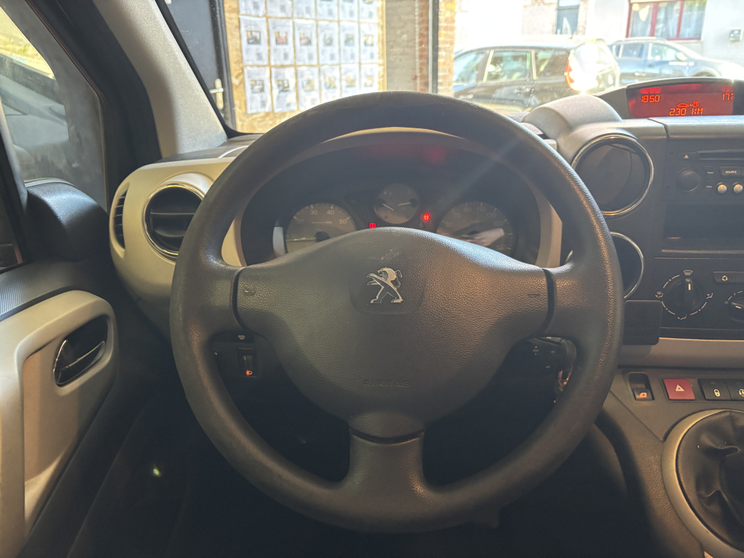 Peugeot Partner Tepee — 21