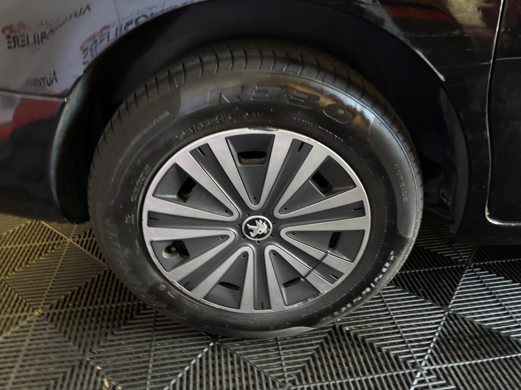 Peugeot Partner Tepee — 29
