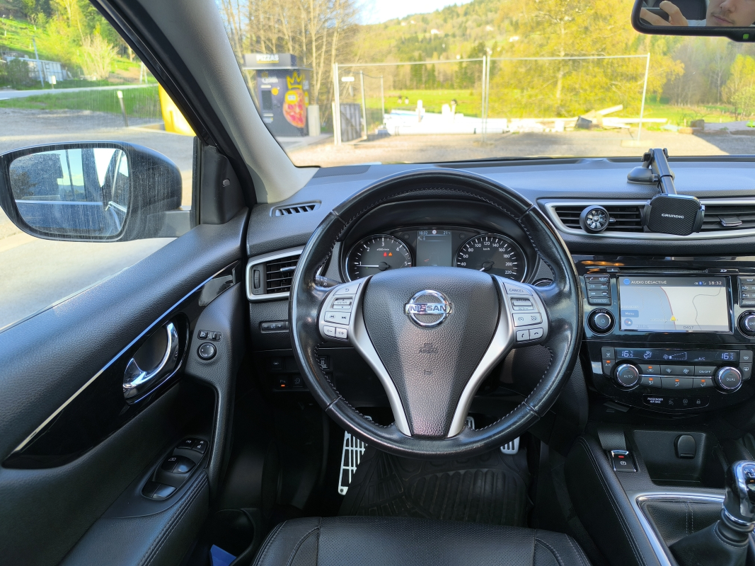 Nissan Qashqai — 17