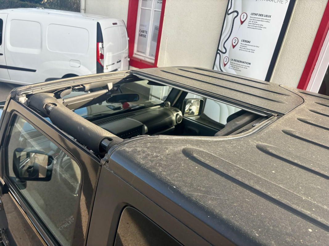 Jeep Wrangler — 10