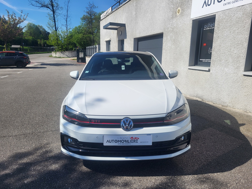 Volkswagen Polo — 8