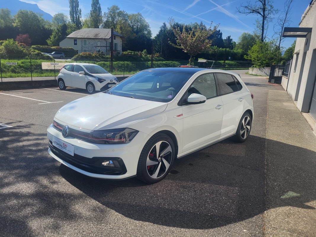 Volkswagen Polo — 7