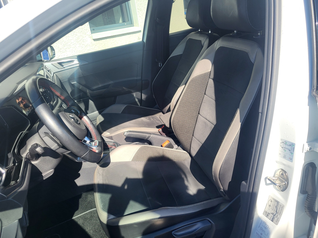 Volkswagen Polo — 11