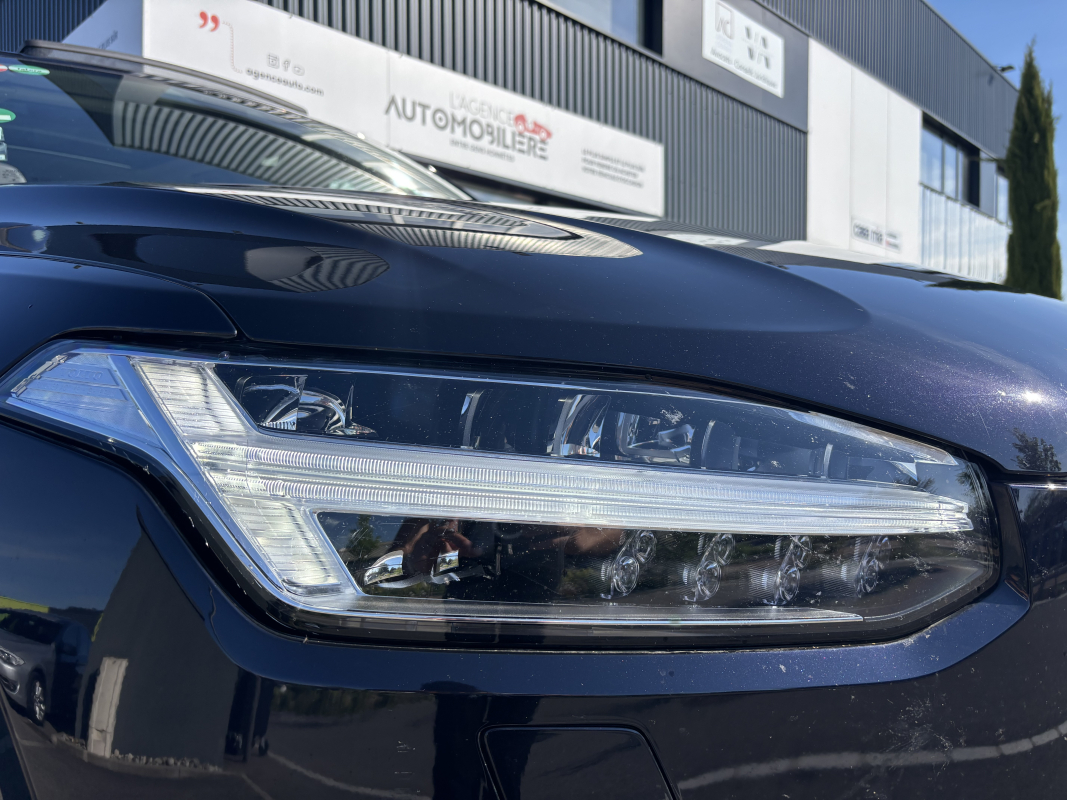 Volvo XC90 — 30
