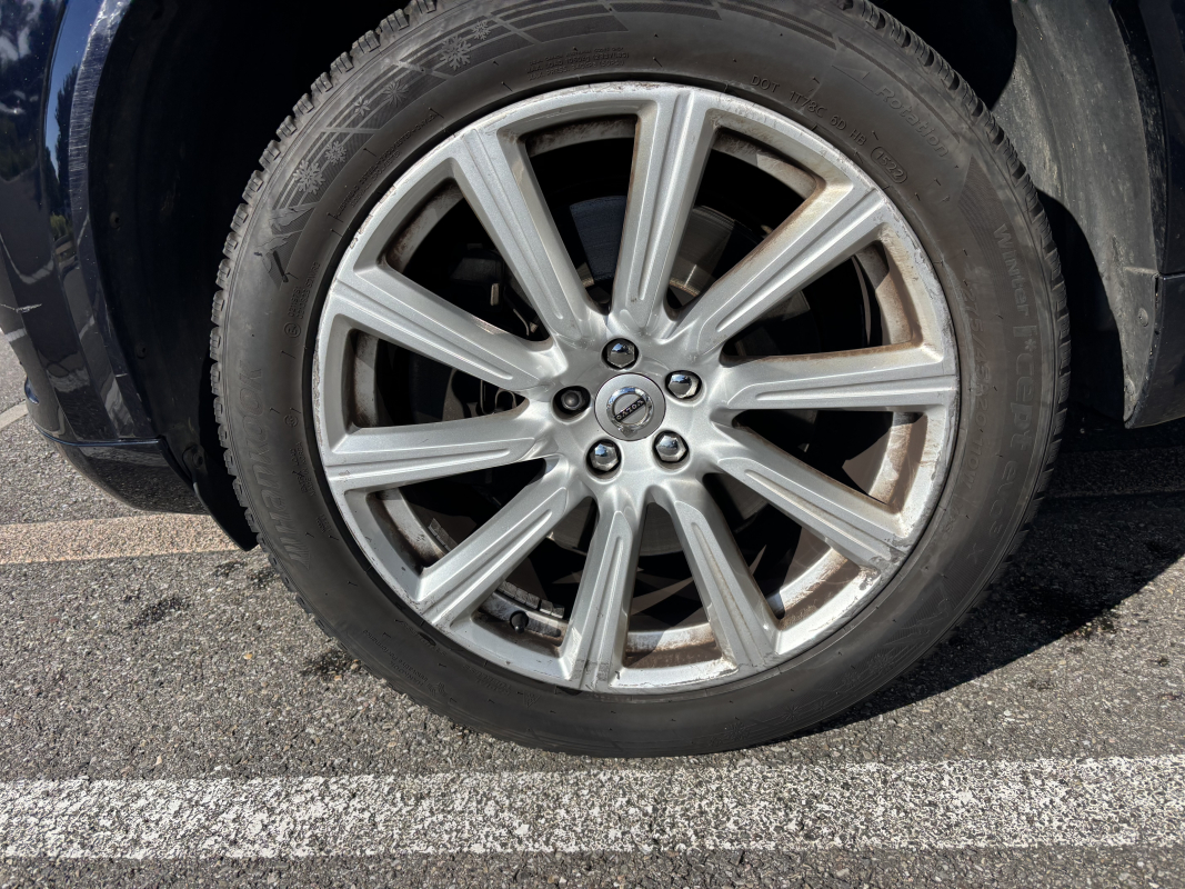 Volvo XC90 — 29