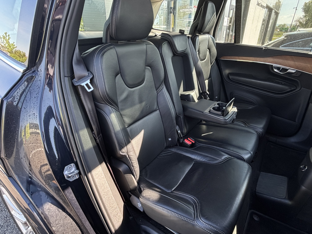 Volvo XC90 — 11