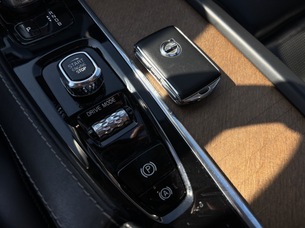 Volvo XC90 — 19