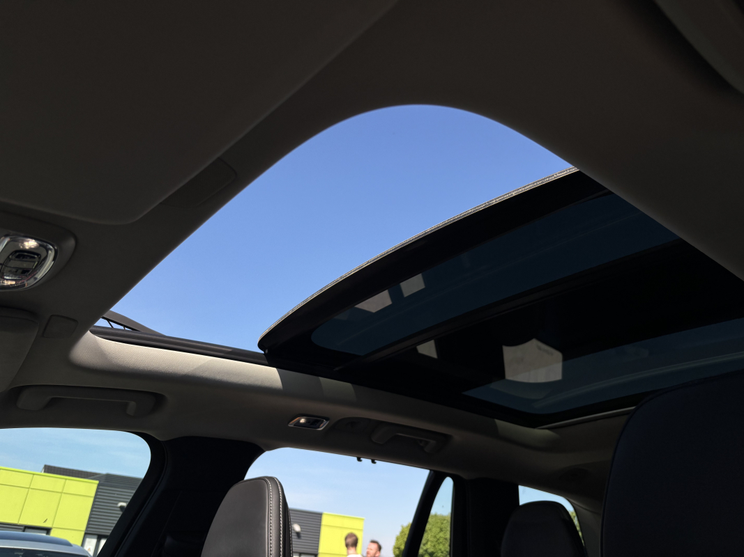 Volvo XC90 — 23