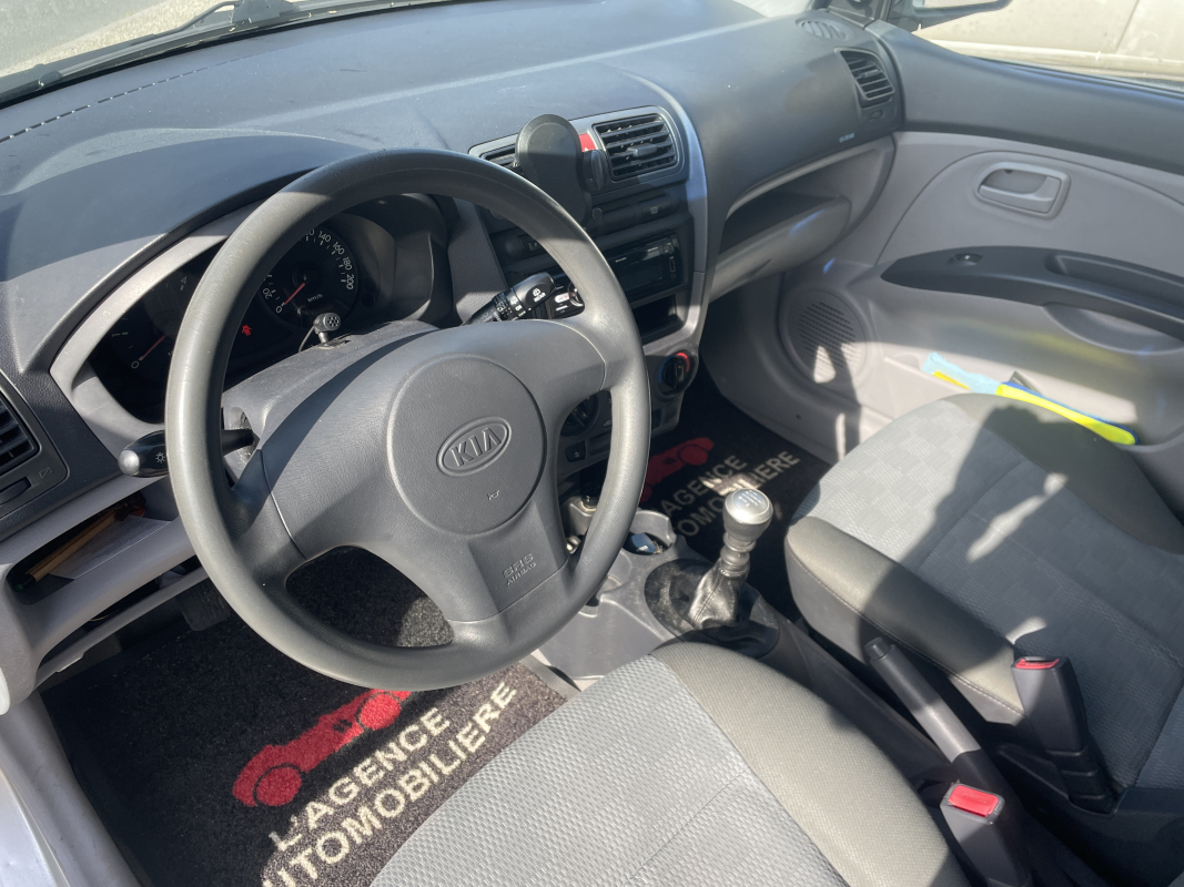 Kia Picanto — 9