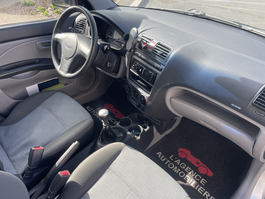 Kia Picanto — 11