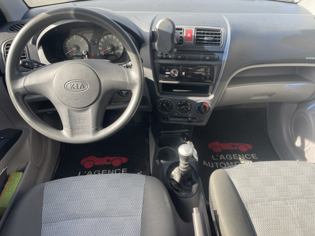 Kia Picanto — 10