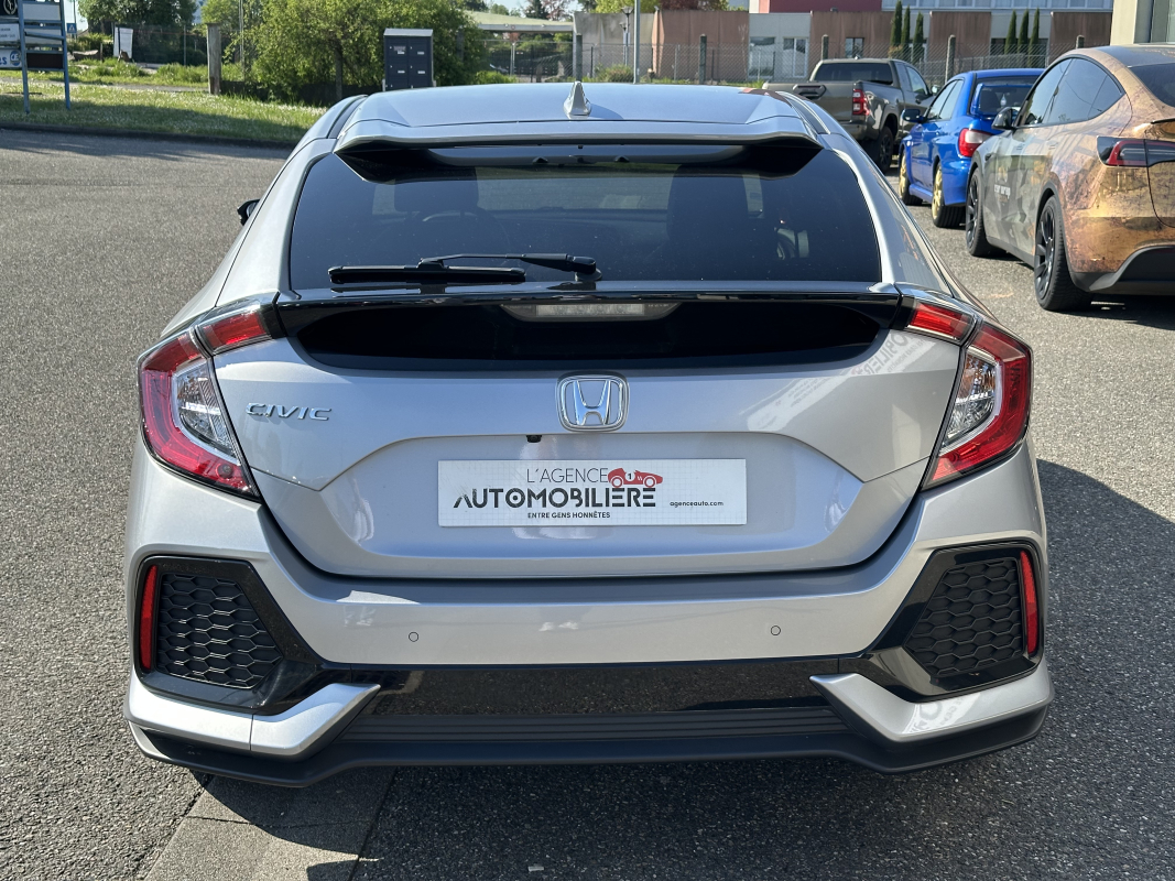 Honda Civic — 4