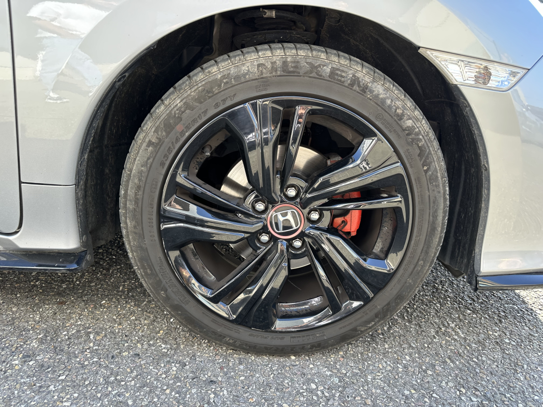 Honda Civic — 16