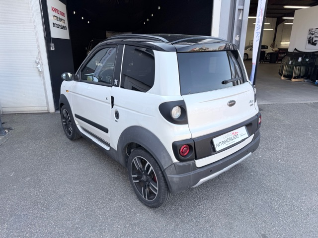 MICROCAR MGO X — 18