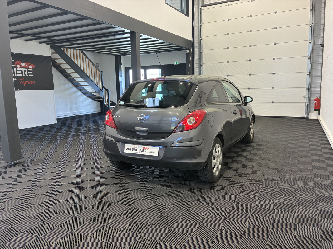 Opel Corsa — 8