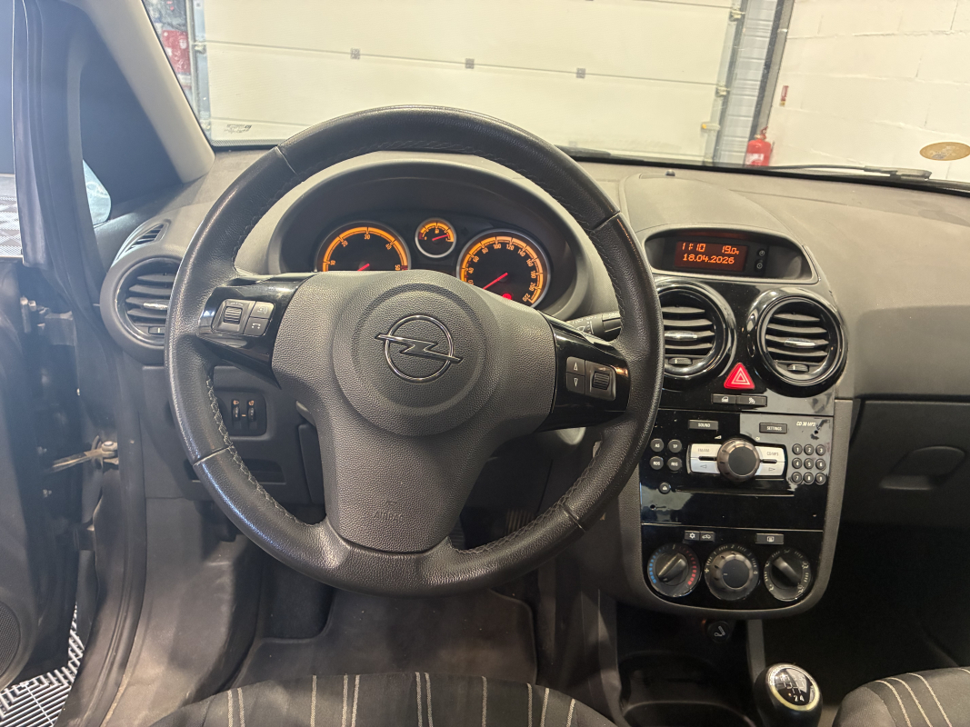Opel Corsa — 17