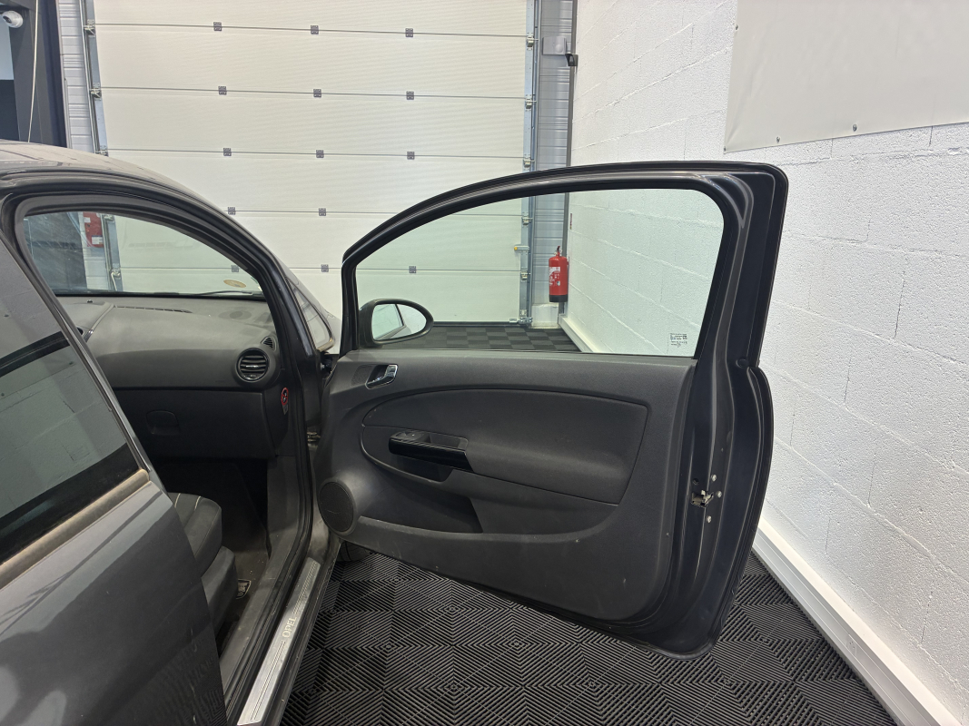 Opel Corsa — 13