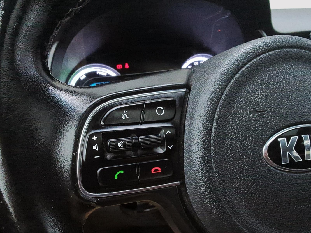 Kia Niro — 15