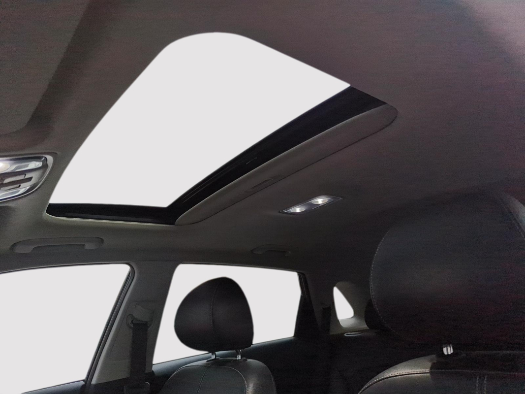 Kia Niro — 13