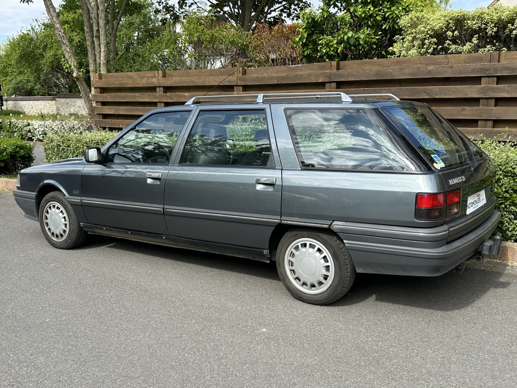 Renault 21 — 3