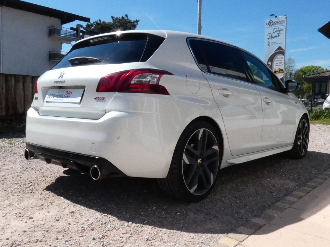 Peugeot 308 — 5