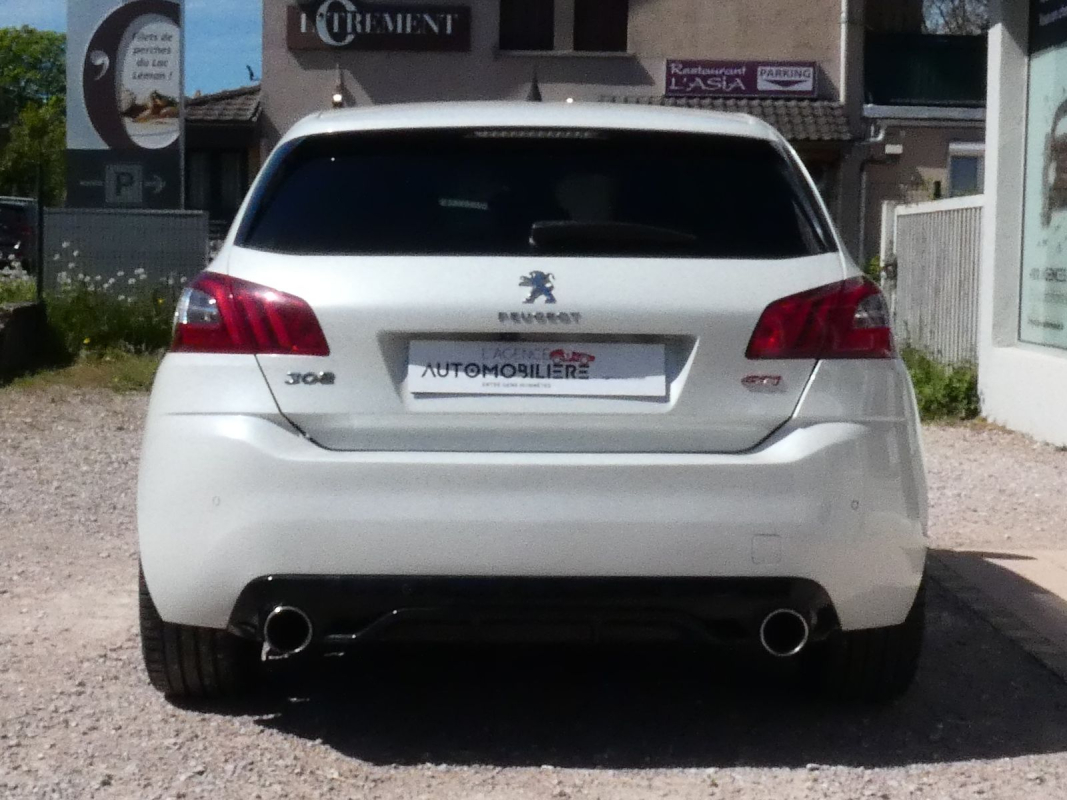 Peugeot 308 — 6