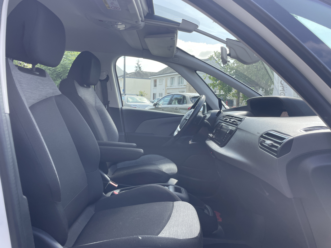 Citroen C4 Picasso — 12