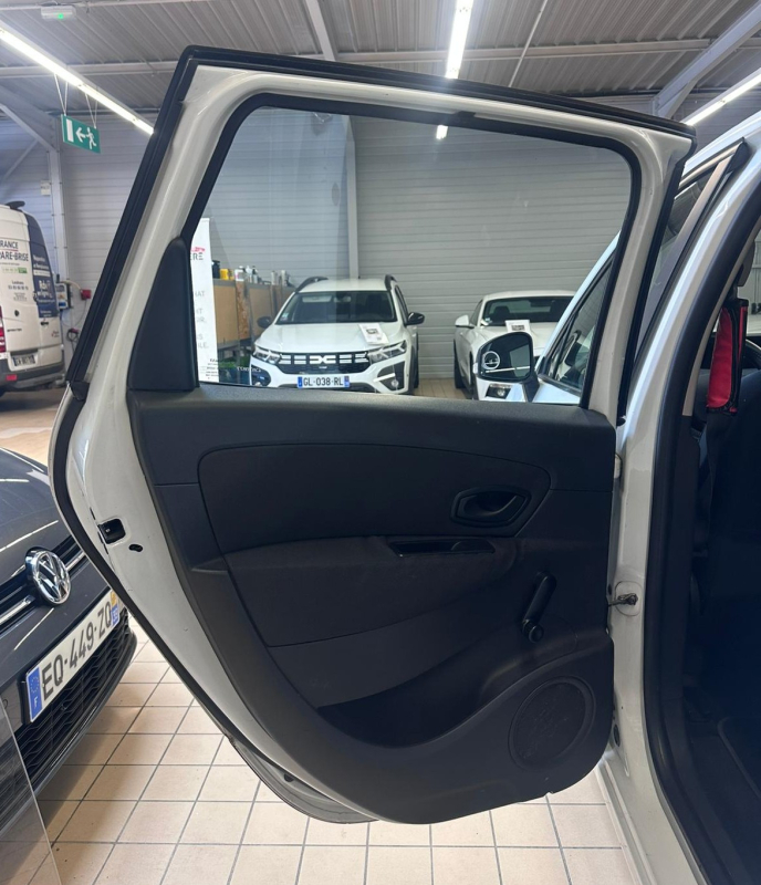 Renault Scenic — 22