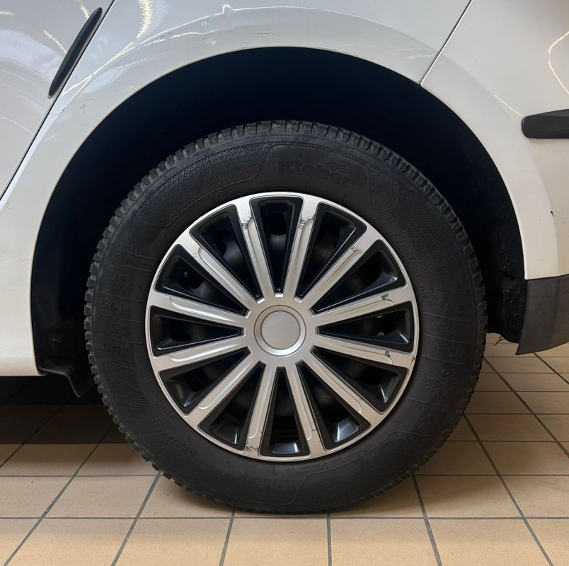 Renault Scenic — 24