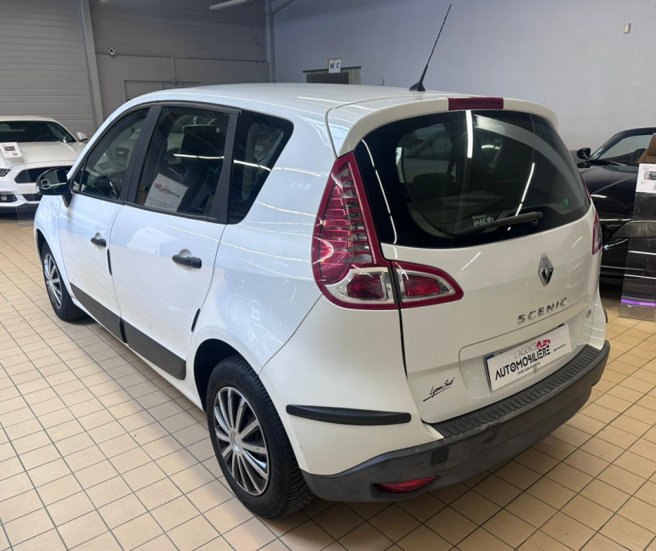 Renault Scenic — 6