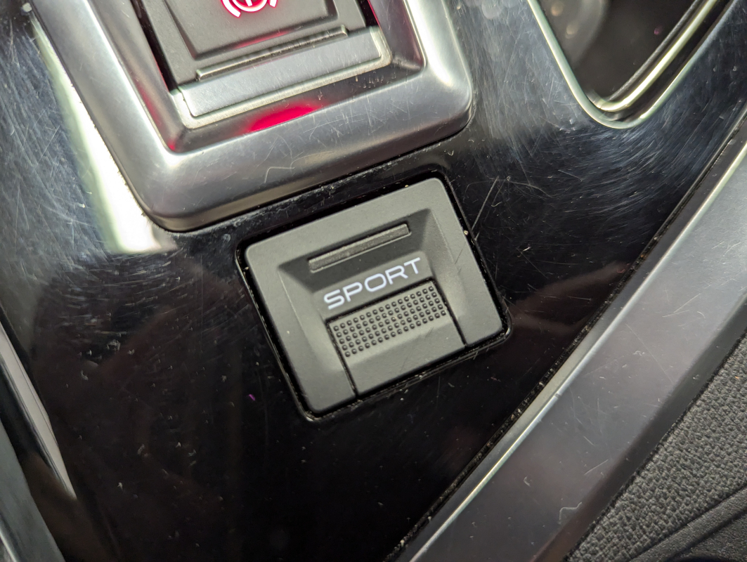 Peugeot 3008 — 18