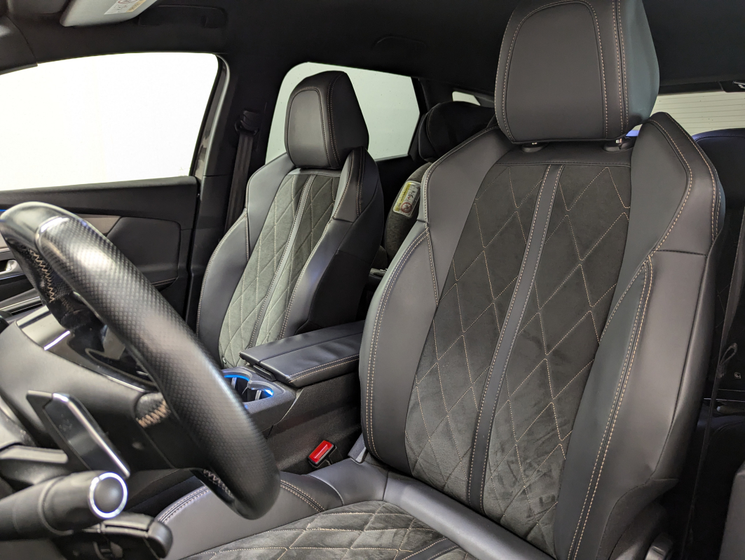 Peugeot 3008 — 7