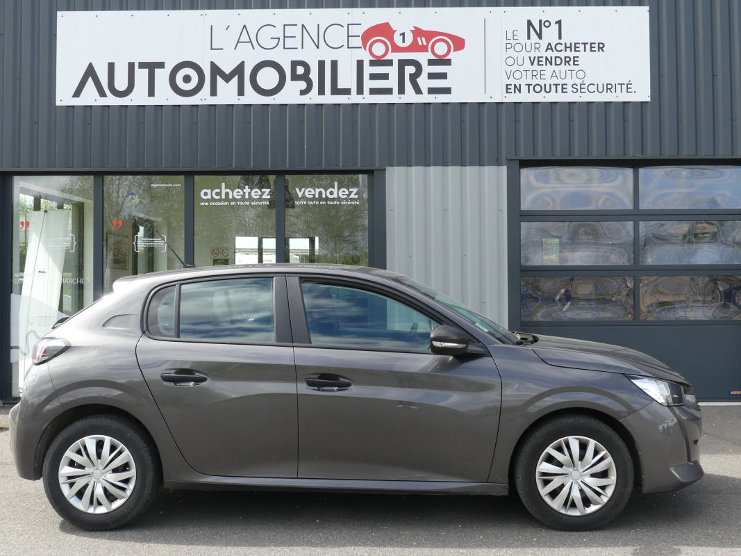 Peugeot 208 — 6