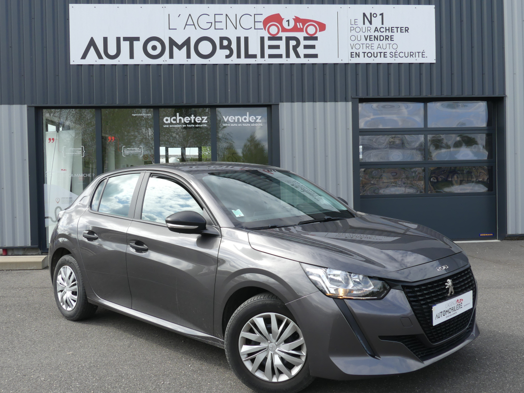 Peugeot 208 — 7