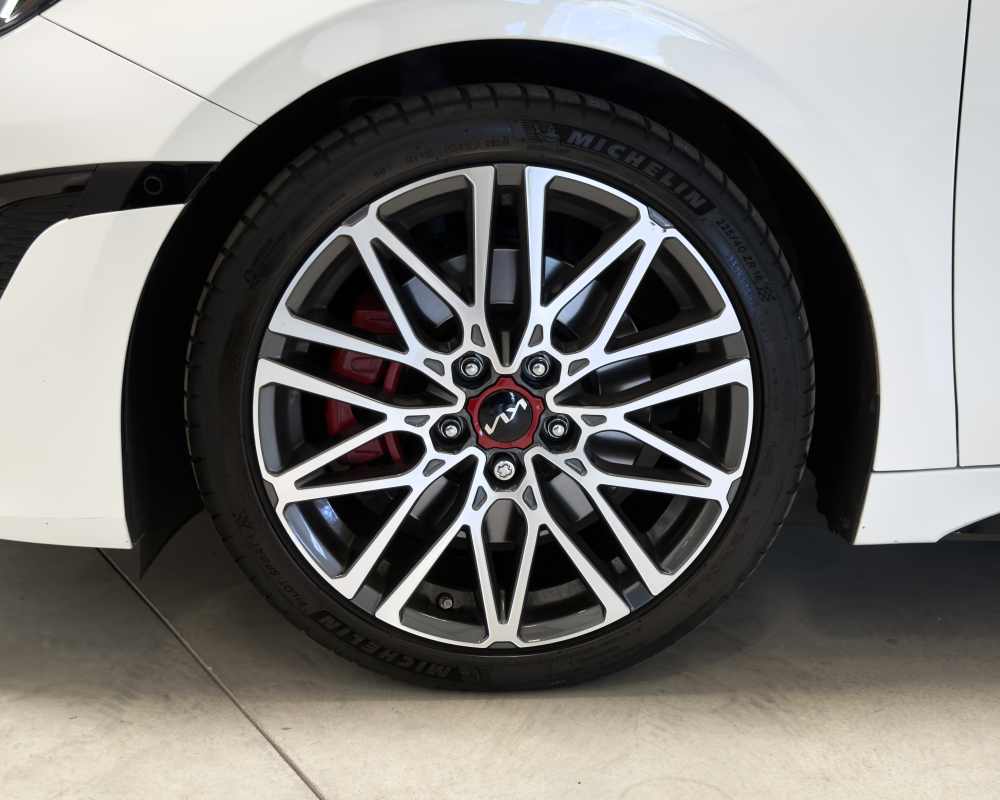 Kia ProCeed — 8