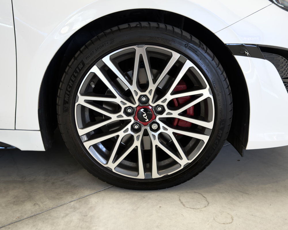 Kia ProCeed — 36