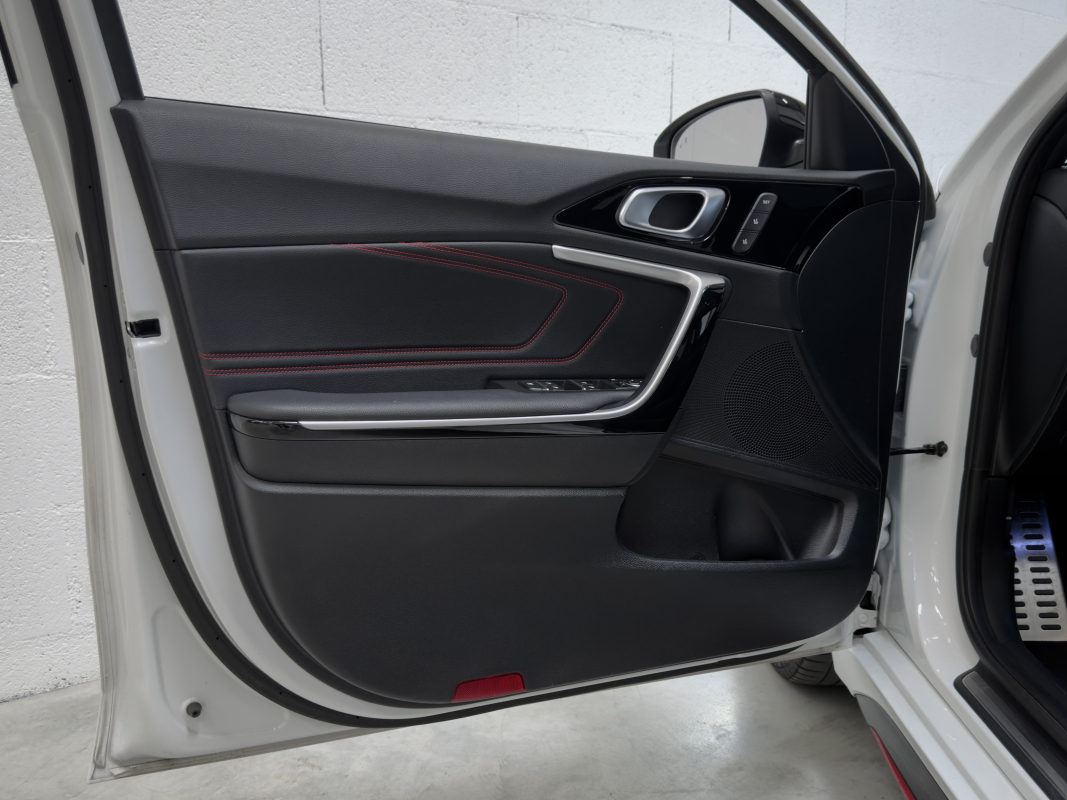 Kia ProCeed — 31