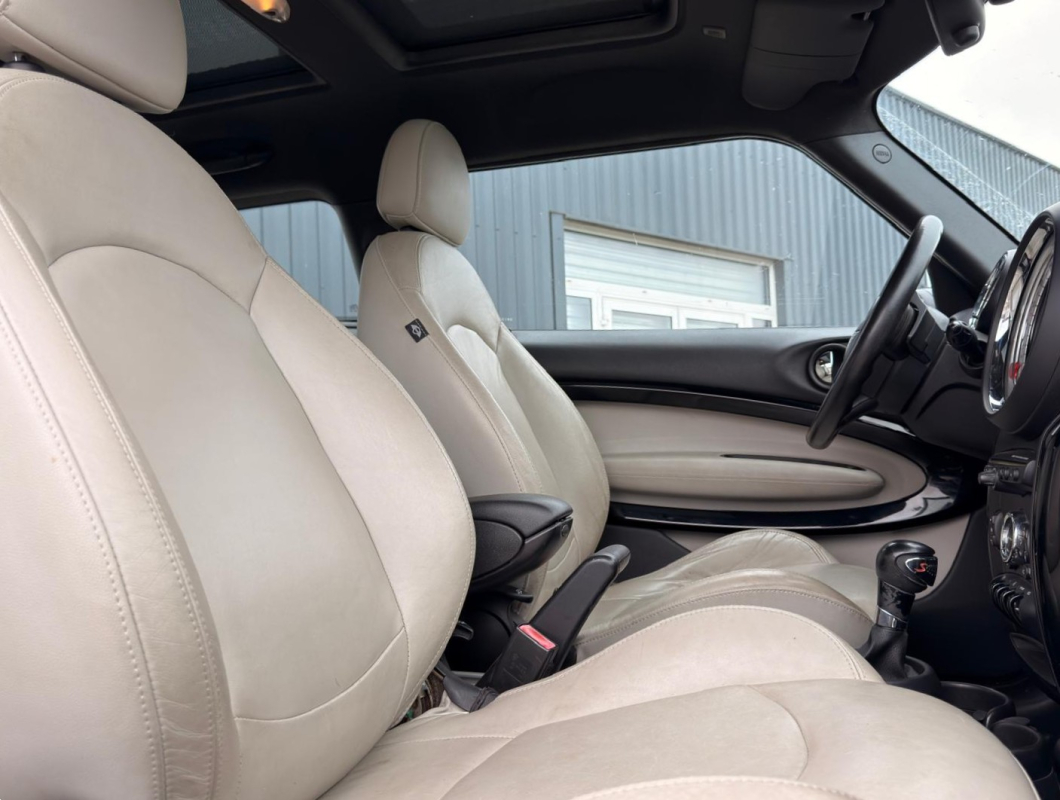Mini Paceman — 16