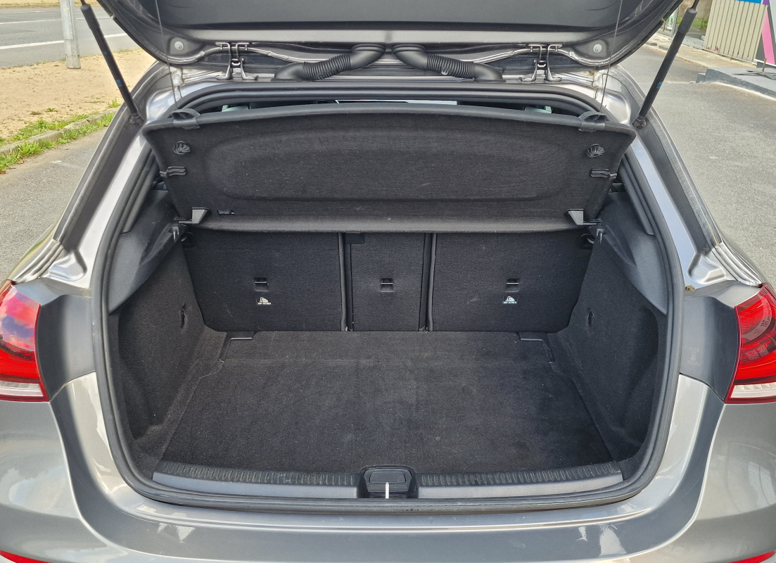 Mercedes Classe A — 8