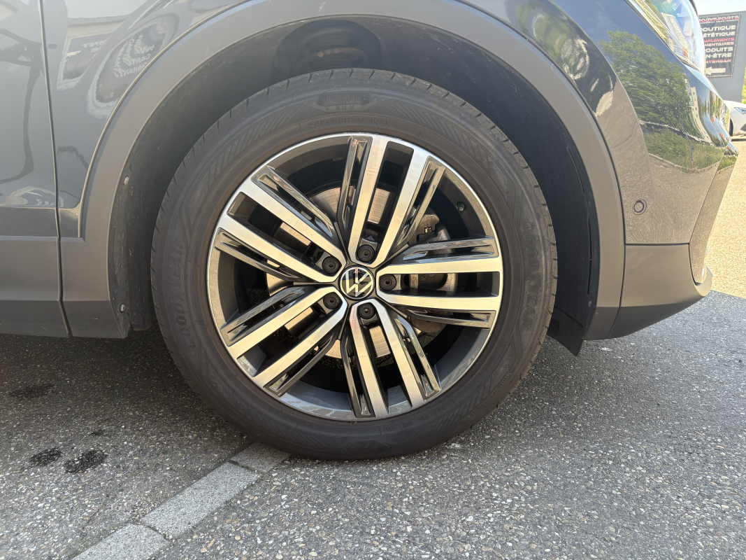 Volkswagen Tiguan — 34