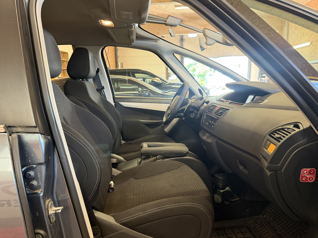 Citroen C4 Picasso — 13