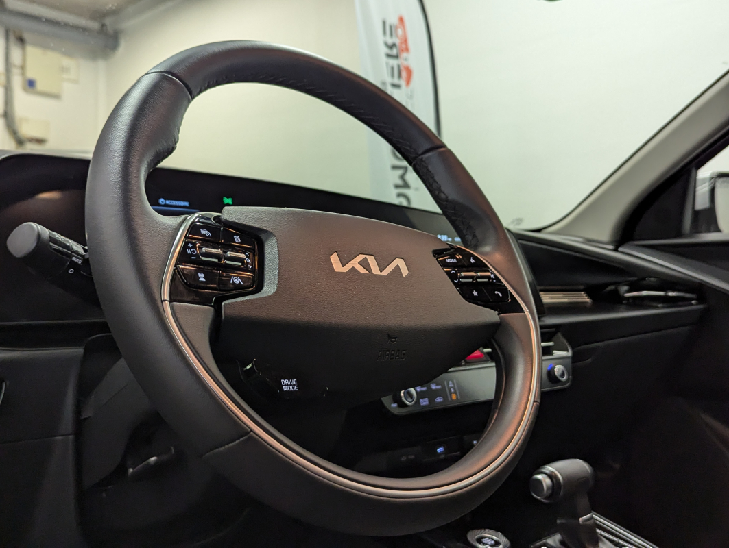 Kia Niro — 12