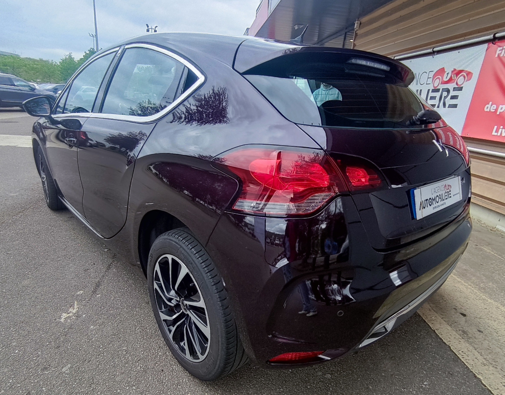DS DS 4 — 22