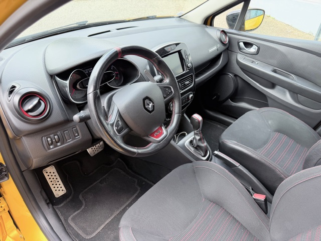 Renault Clio — 6
