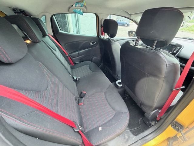 Renault Clio — 16