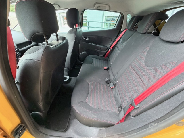 Renault Clio — 7