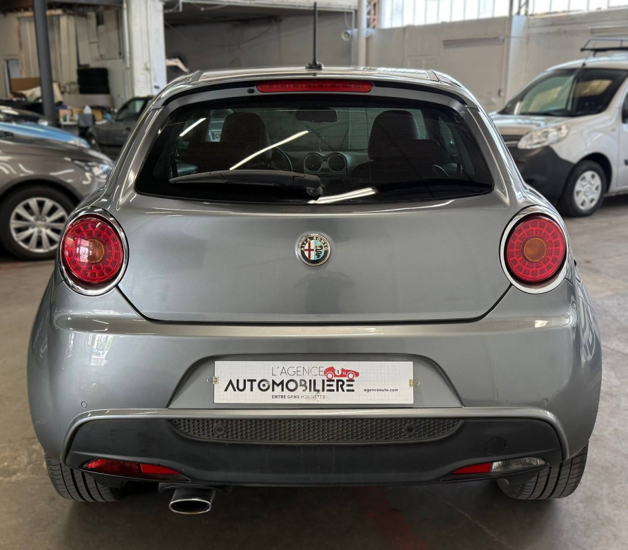 Alfa Romeo Mito — 8