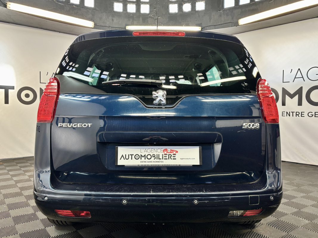 Peugeot 5008 — 6