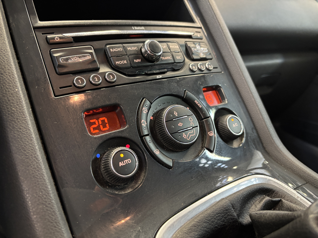 Peugeot 5008 — 20